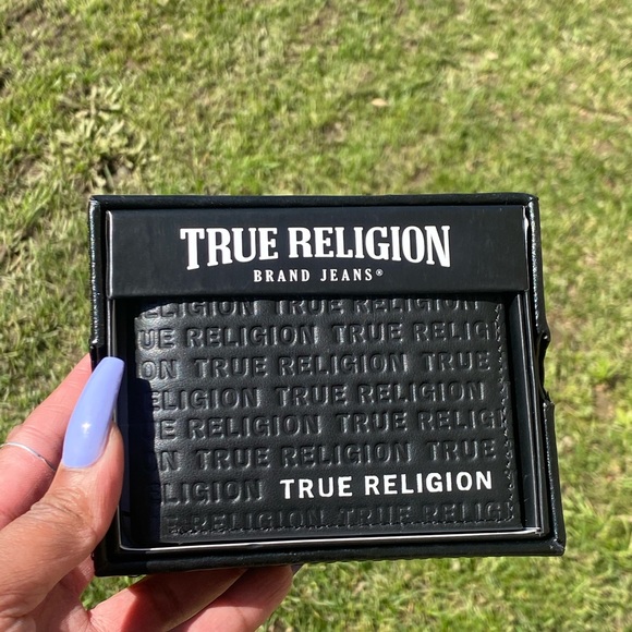 TRUE RELIGION black leather wallet , NWT - Picture 1 of 16